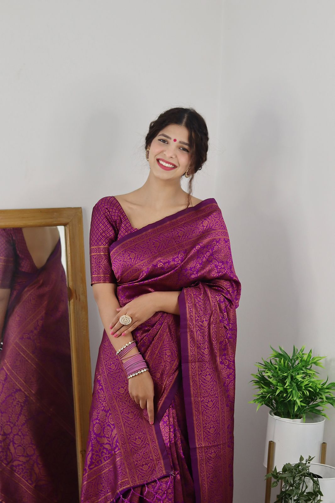 Jubilant Purple Soft Silk Saree With Exceptional Blouse Piece