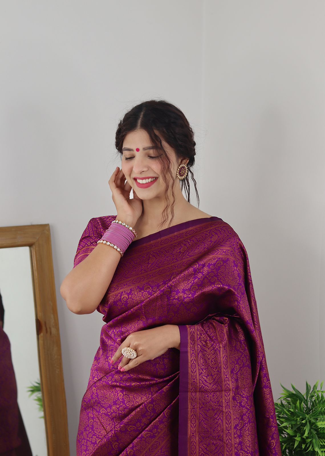 Jubilant Purple Soft Silk Saree With Exceptional Blouse Piece