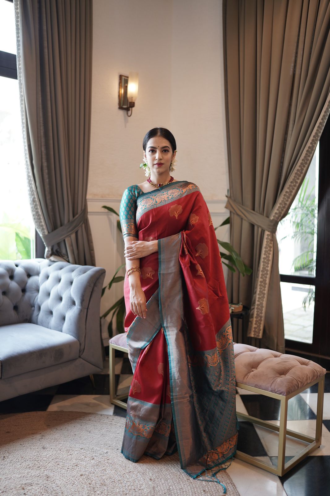 Felicitous Maroon Soft Silk Saree With Quintessential Blouse Piece