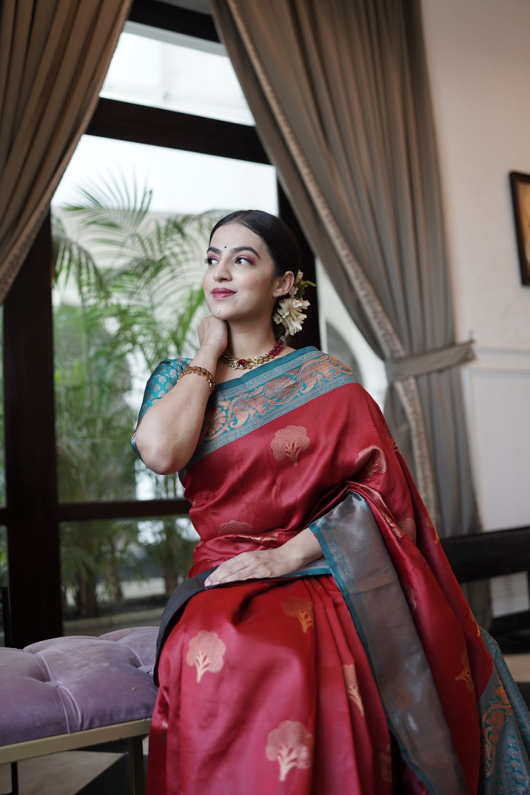 Felicitous Maroon Soft Silk Saree With Quintessential Blouse Piece