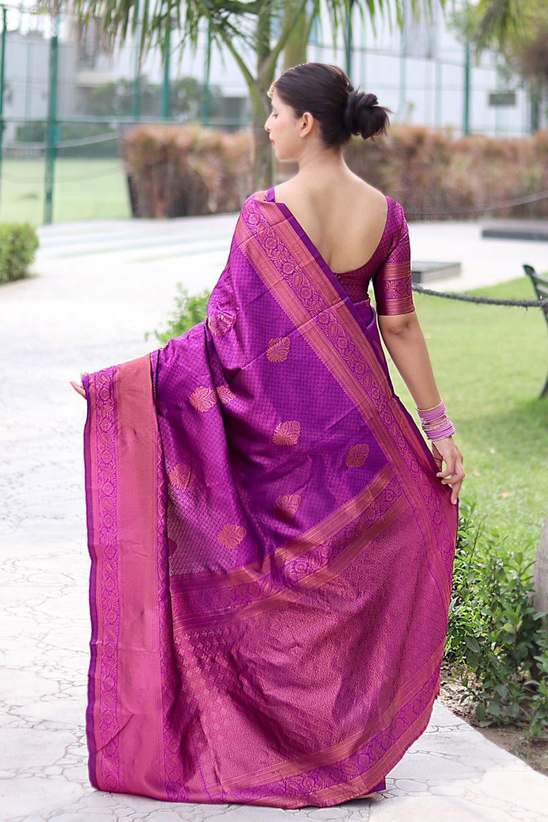 Sonorous Purple Soft Silk Saree With Smashing Blouse Piece