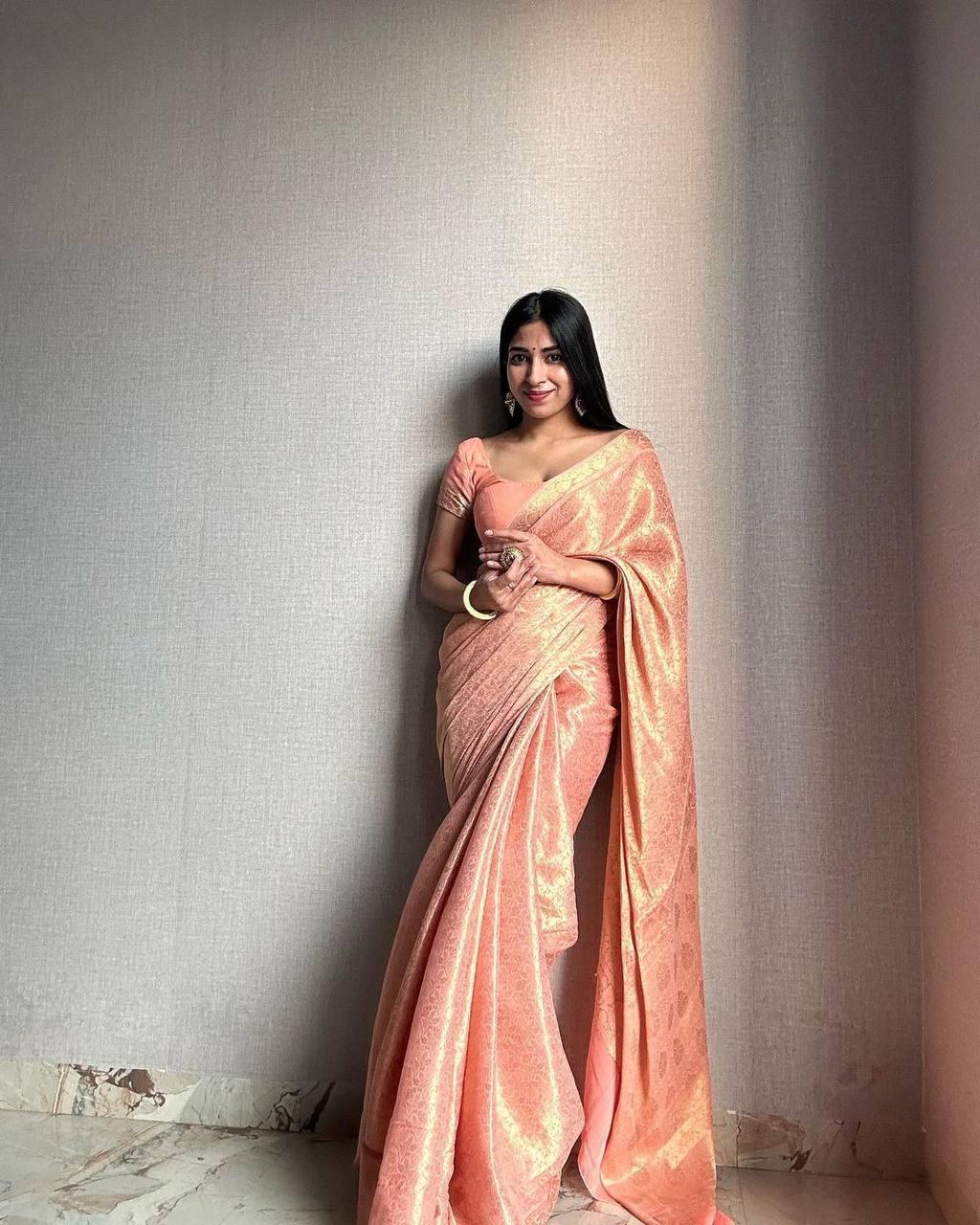 Murmurous Baby Pink Soft Silk Saree With Seraglio Blouse Piece