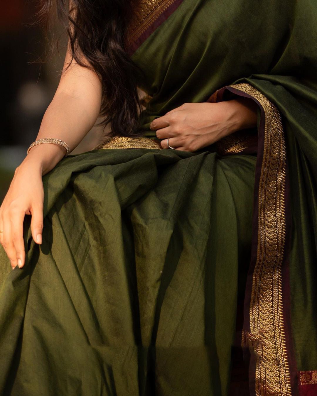 Prominent Green Soft Silk Saree With Delectable Blouse Piece