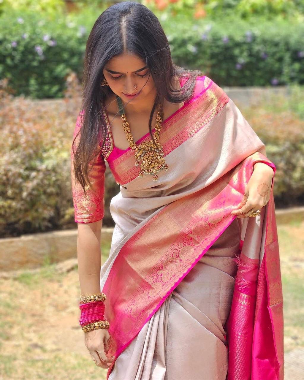 Opulent Beige Soft Silk Saree With Amiable Blouse Piece