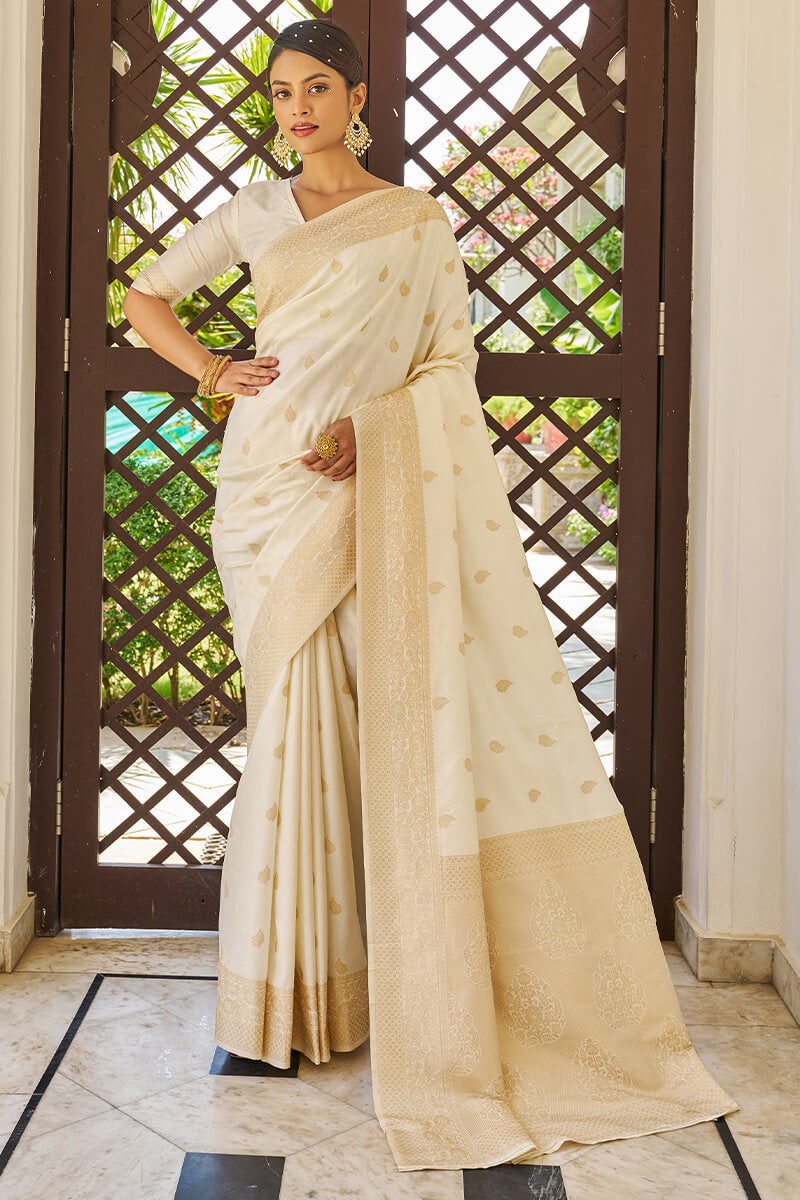 Ravishing Beige Kanjivaram Silk Saree With Staggering Blouse Piece