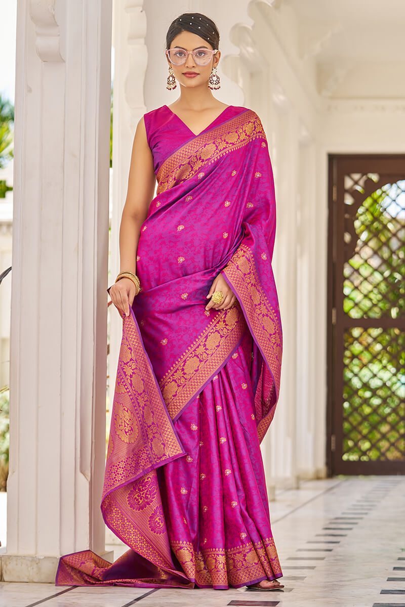 Captivating Purple Kanjivaram Silk Saree With Magnetic Blouse Piece