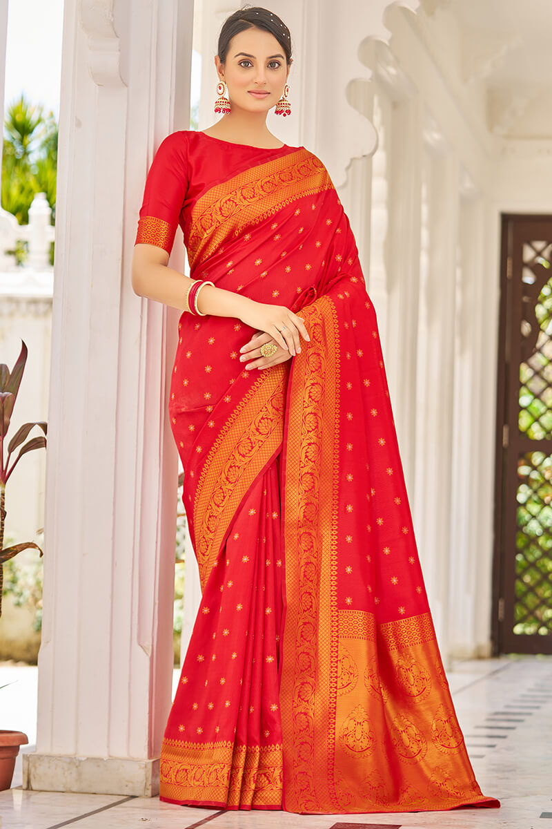 Adorable Red Kanjivaram Silk Saree With Delectable Blouse Piece