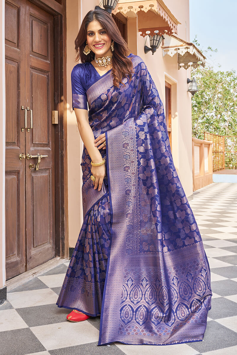 Propinquity Navy Blue Kanjivaram Silk Saree With Beauteous Blouse Piece