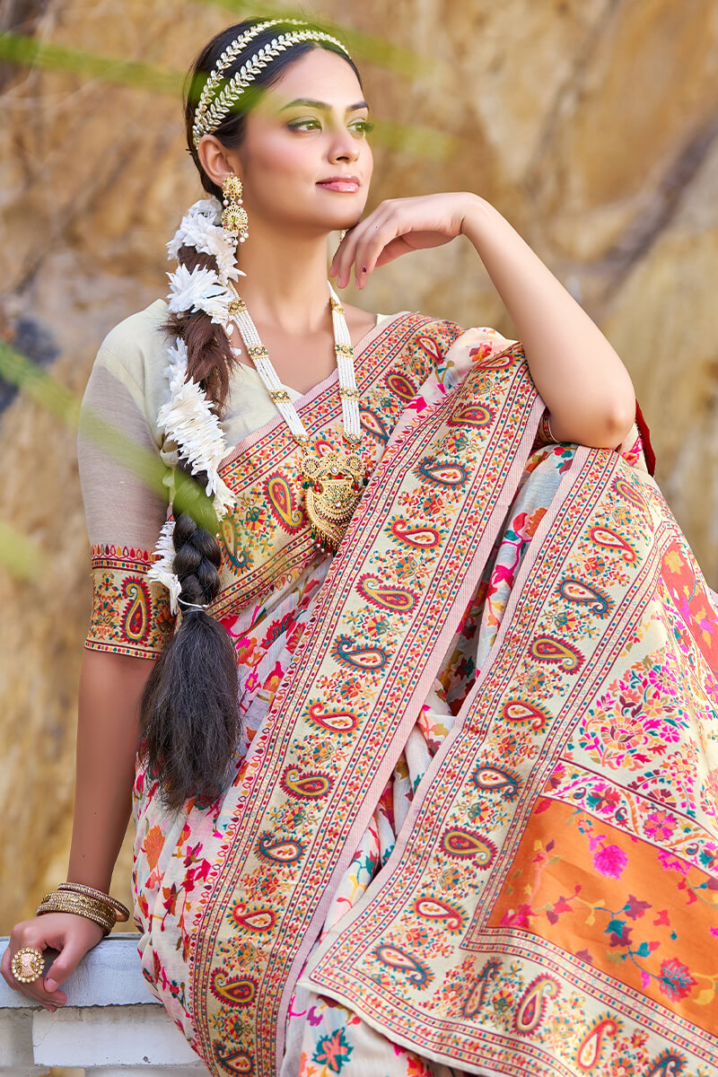 Skinny Beige Pashmina saree With Verdant Blouse Piece