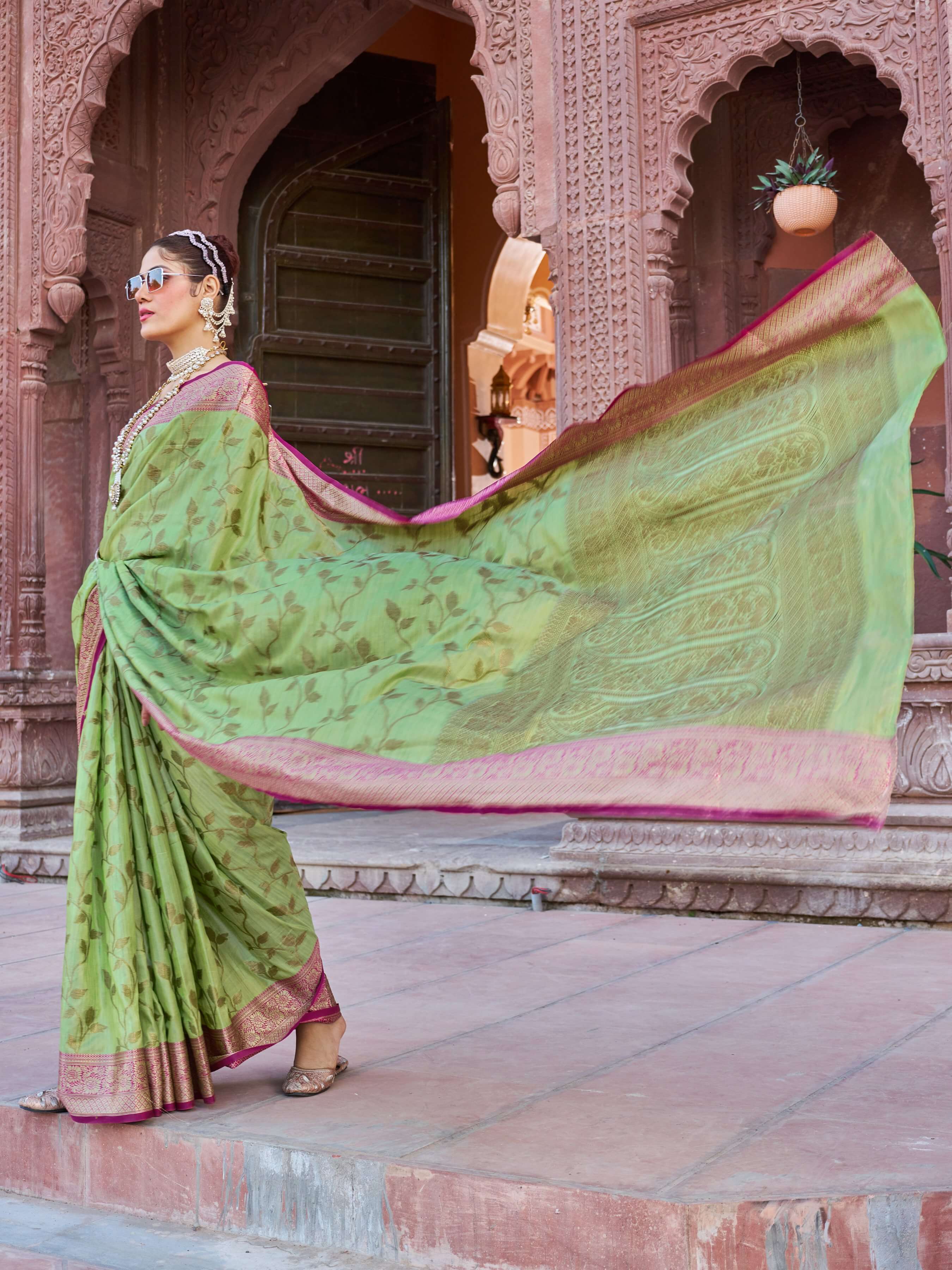 Forbearance Green Soft Banarasi Silk Saree With An insanely Blouse Piece