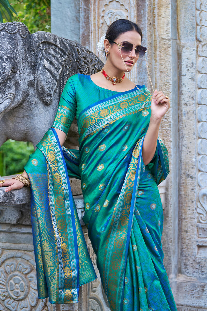 Smart Rama Kanjivaram Silk Saree With Scintilla Blouse Piece