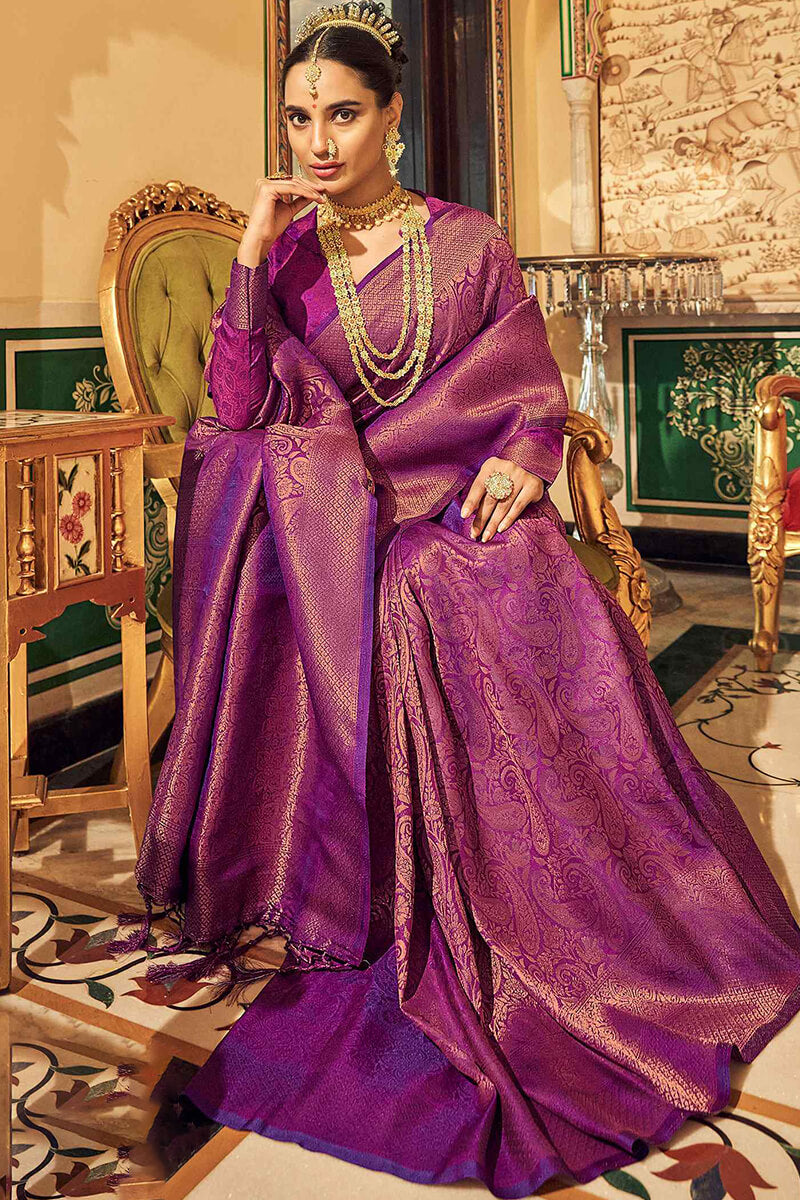 Ideal Purple Kanjivaram Silk Saree With Unequalled Blouse Piece