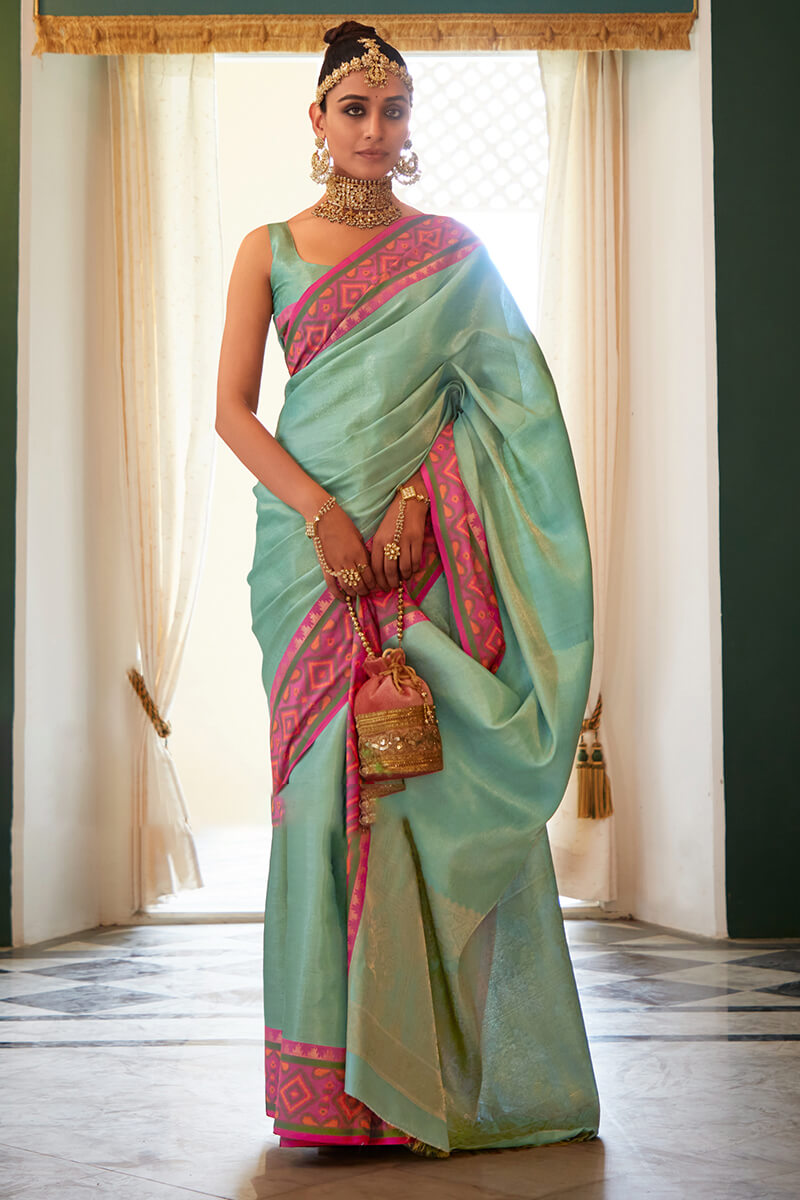 Exquisite Sky Kanjivaram Silk Saree With Supernal Blouse Piece