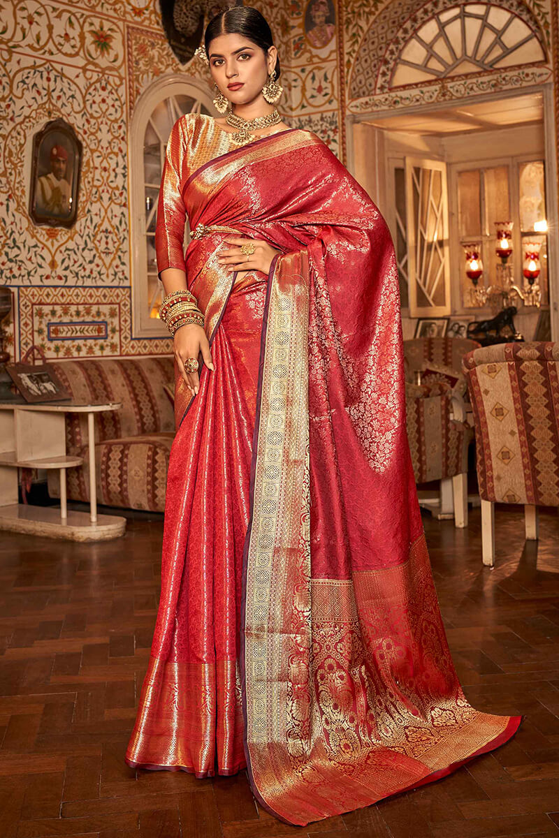 Fairytale Red Kanjivaram Silk Saree With Easy on the eyes Blouse Piece