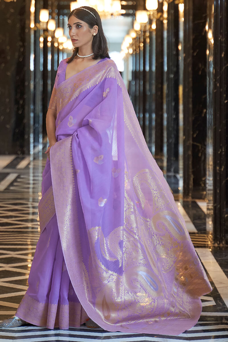 Entrancing Lavender Cotton Silk Saree With Transcendent Blouse Piece