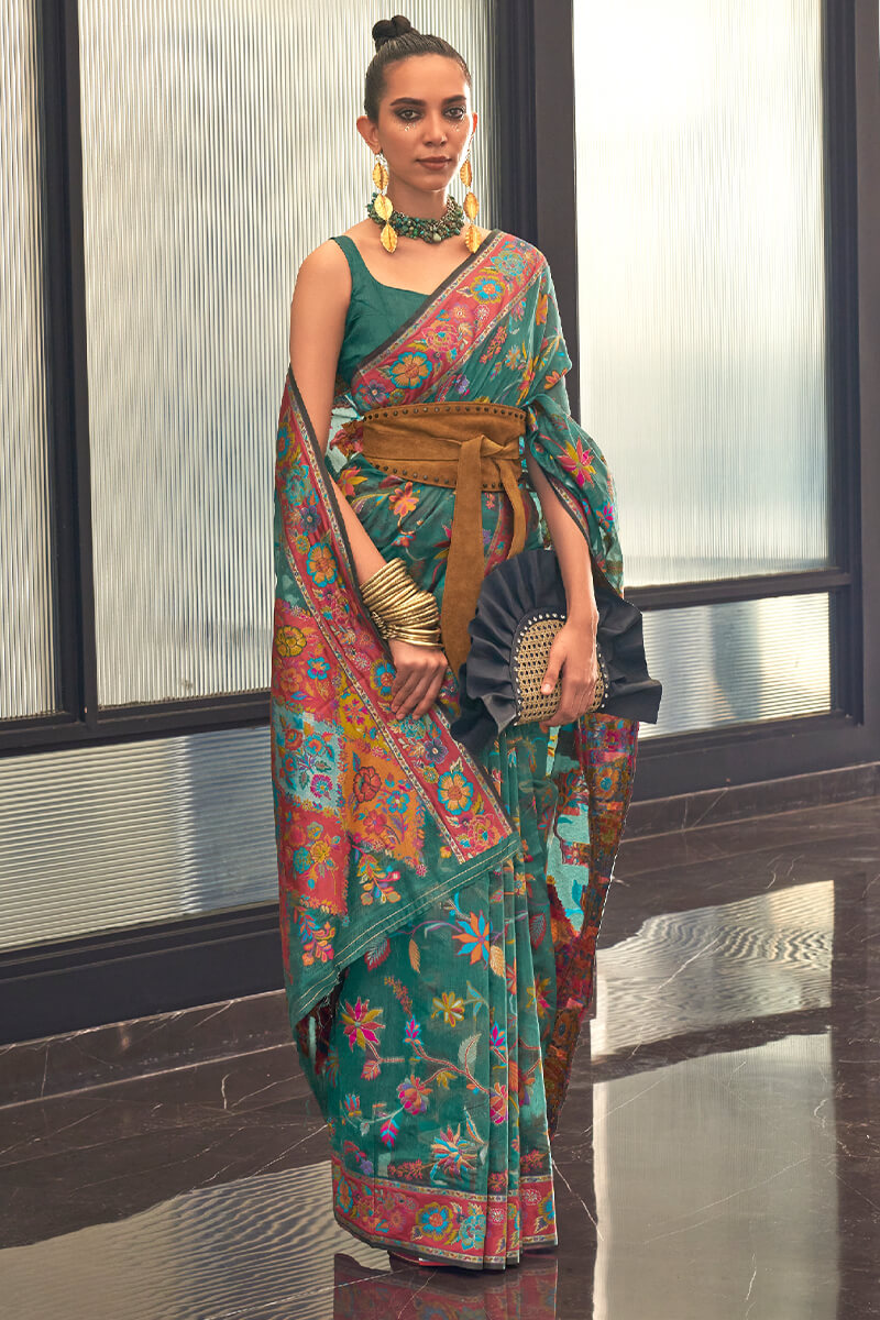 Fancifull Rama Cotton Silk Saree With Artistic Blouse Piece