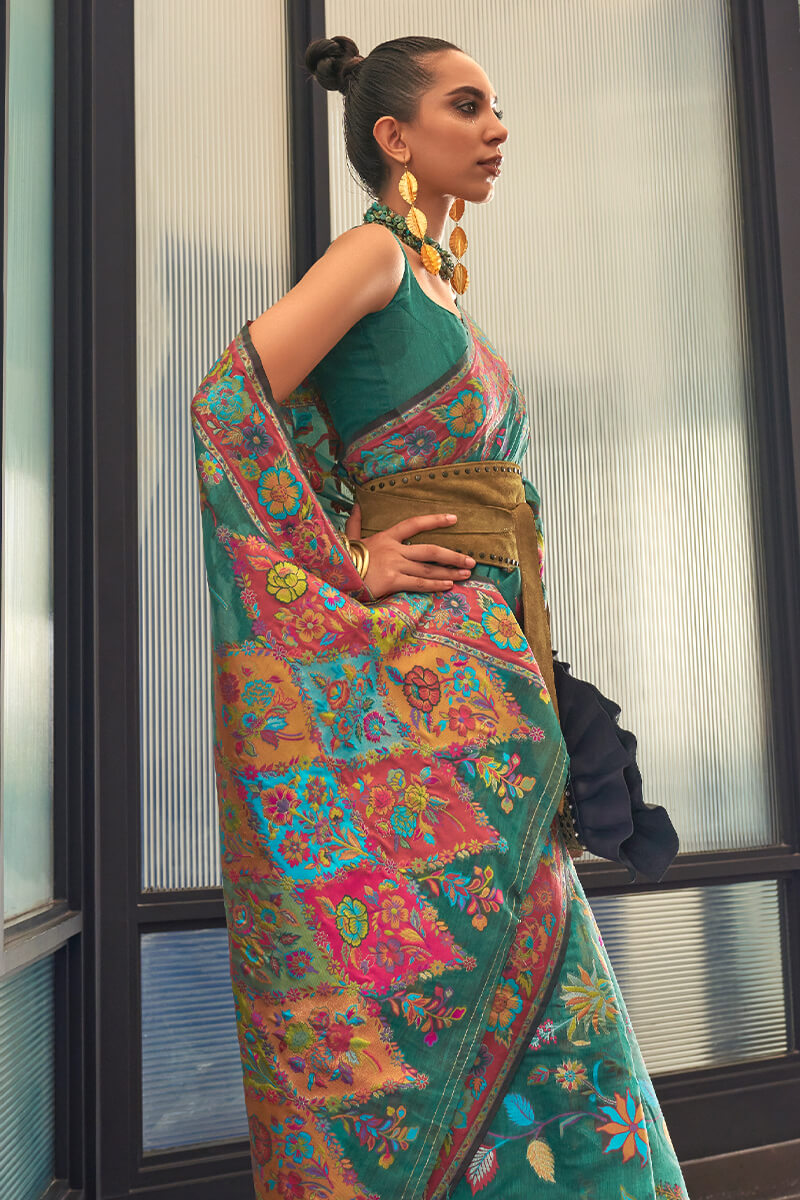 Fancifull Rama Cotton Silk Saree With Artistic Blouse Piece