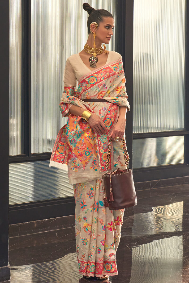 Delightful Beige Cotton Silk Saree With Scrumptious Blouse Piece