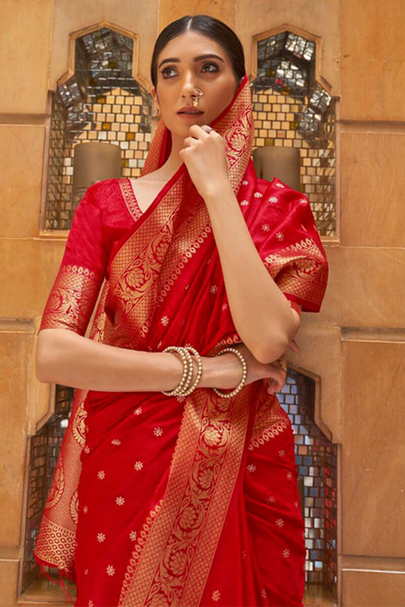 Blissful Red Kanjivaram Silk Saree With Incredible Blouse Piece