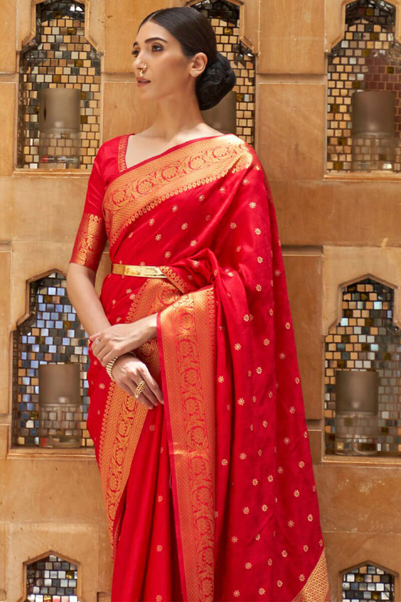 Blissful Red Kanjivaram Silk Saree With Incredible Blouse Piece