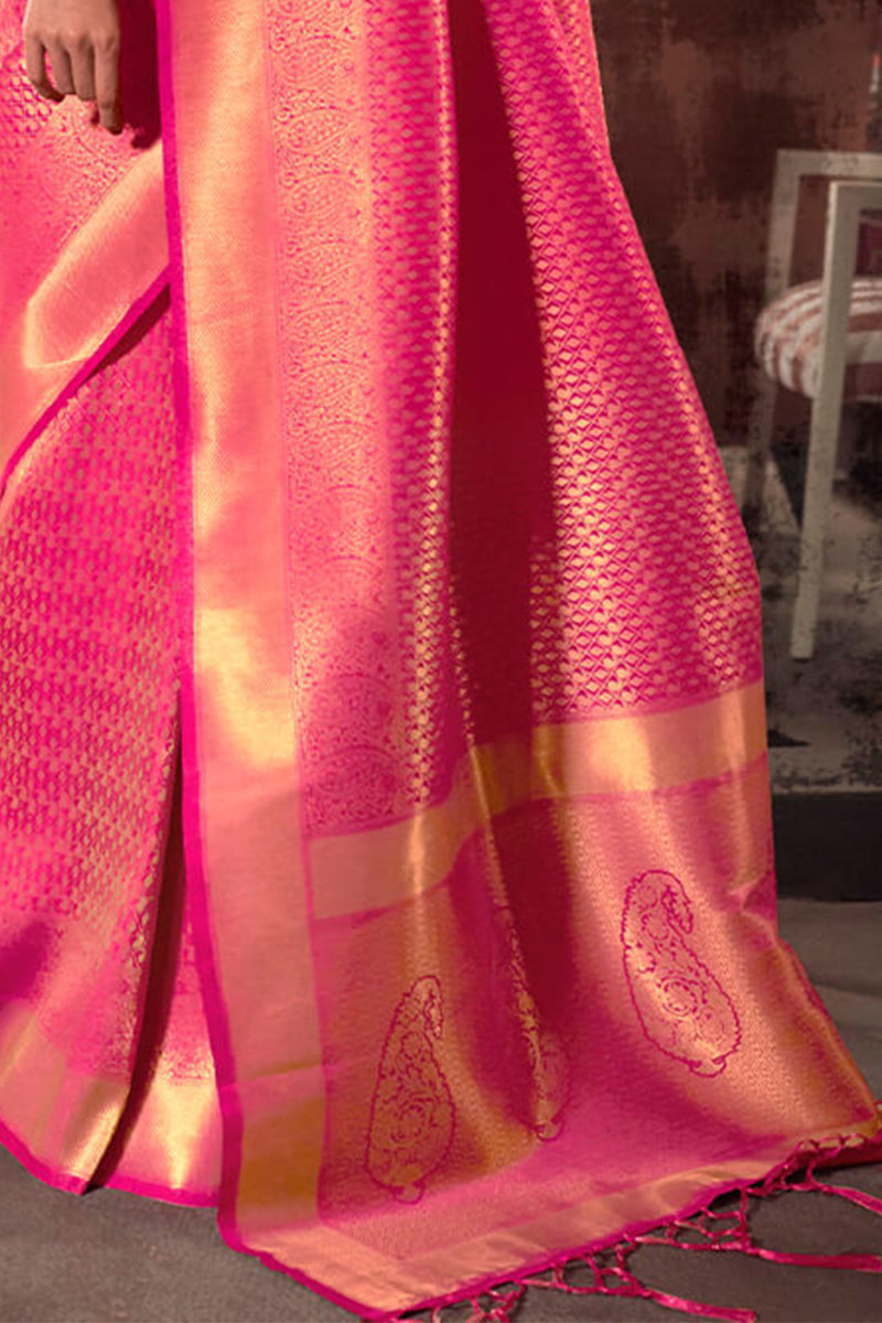 Demanding Pink Kanjivaram Silk Saree With Propinquity Blouse Piece