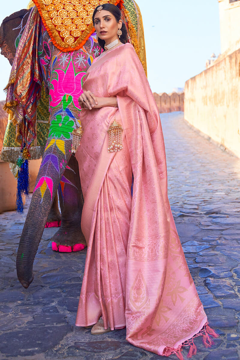 Outstanding Pink Kanjivaram Silk Saree with Lassitude Blouse Piece