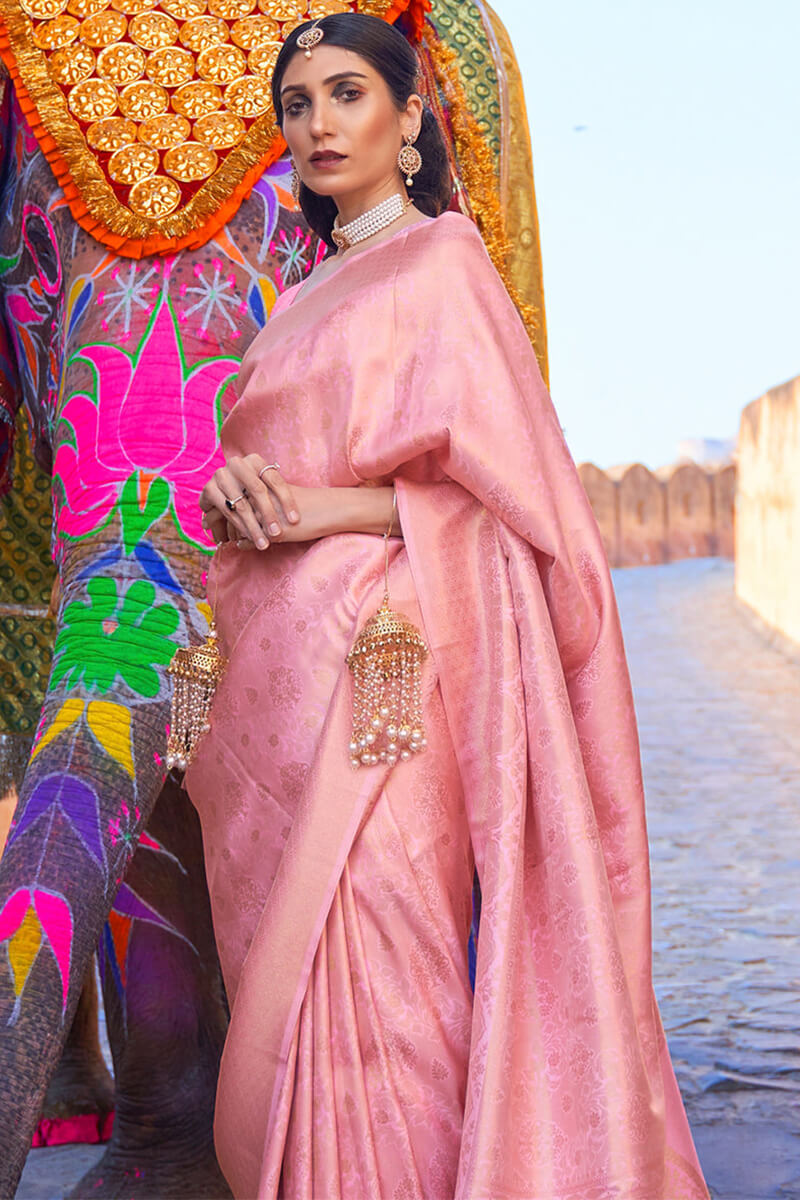 Outstanding Pink Kanjivaram Silk Saree with Lassitude Blouse Piece