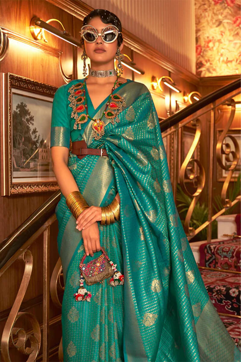 Staring Rama Kanjivaram Silk Saree with Mellifluous Blouse Piece