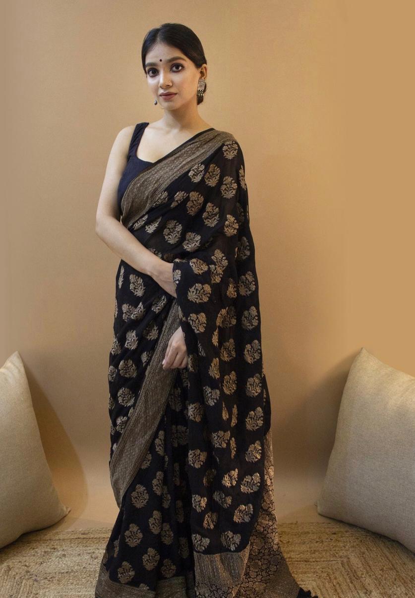 Panache Black Soft Silk Saree With Tempting Blouse Piece