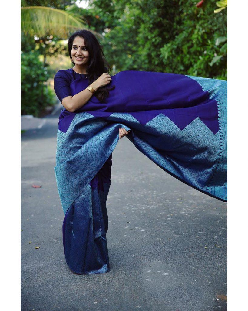 Desiring Blue Soft Silk Saree With Supernal Blouse Piece