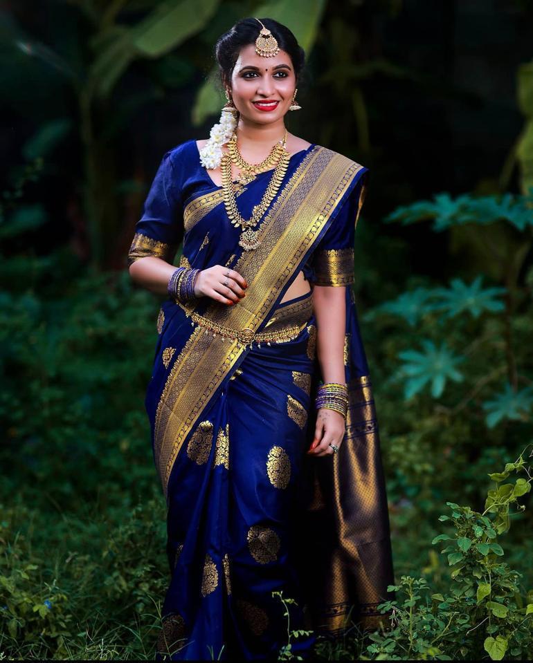 Elegant Blue Soft Banarasi Silk Saree With Inspiring Blouse Piece