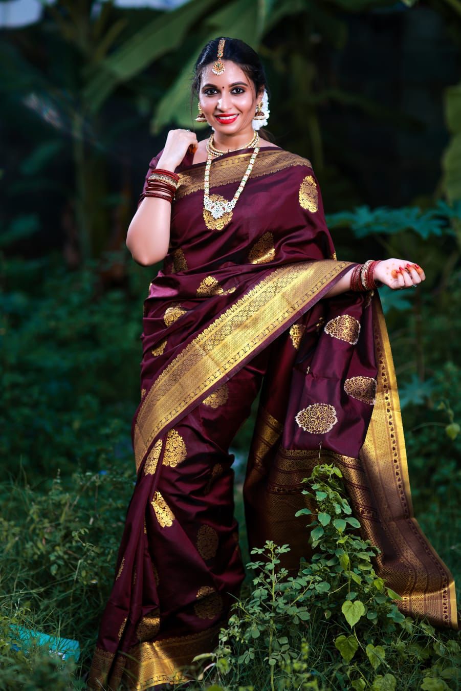 Scintillating Wine Soft Banarasi Silk Saree With Fancifull Blouse Piece