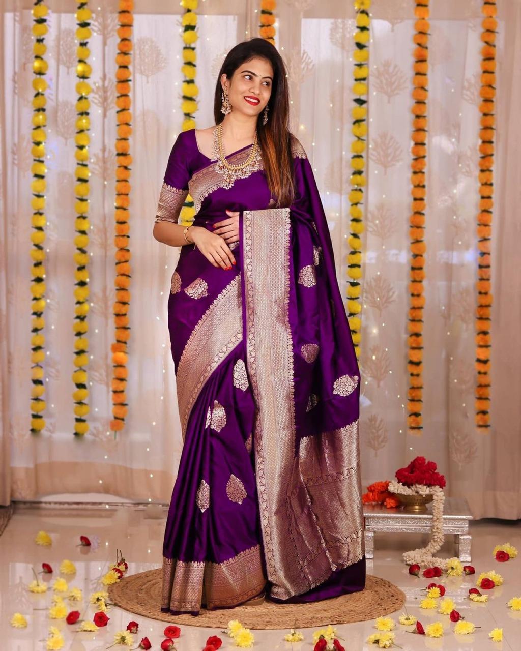 Invaluable Purple Soft Banarasi Silk Saree With Most Flattering Blouse Piece