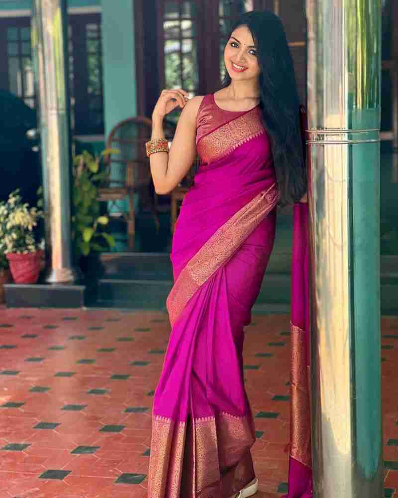 Extraordinary Dark Pink Soft Silk Saree With Delightful Blouse Piece