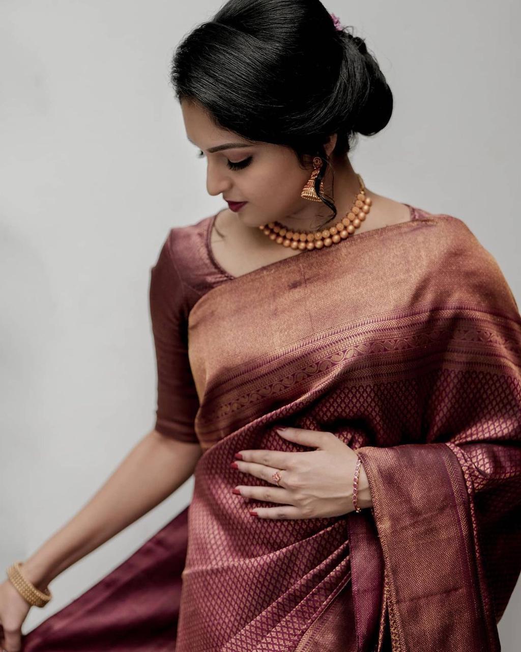 Jubilant Maroon Soft Silk Saree With Snappy Blouse Piece