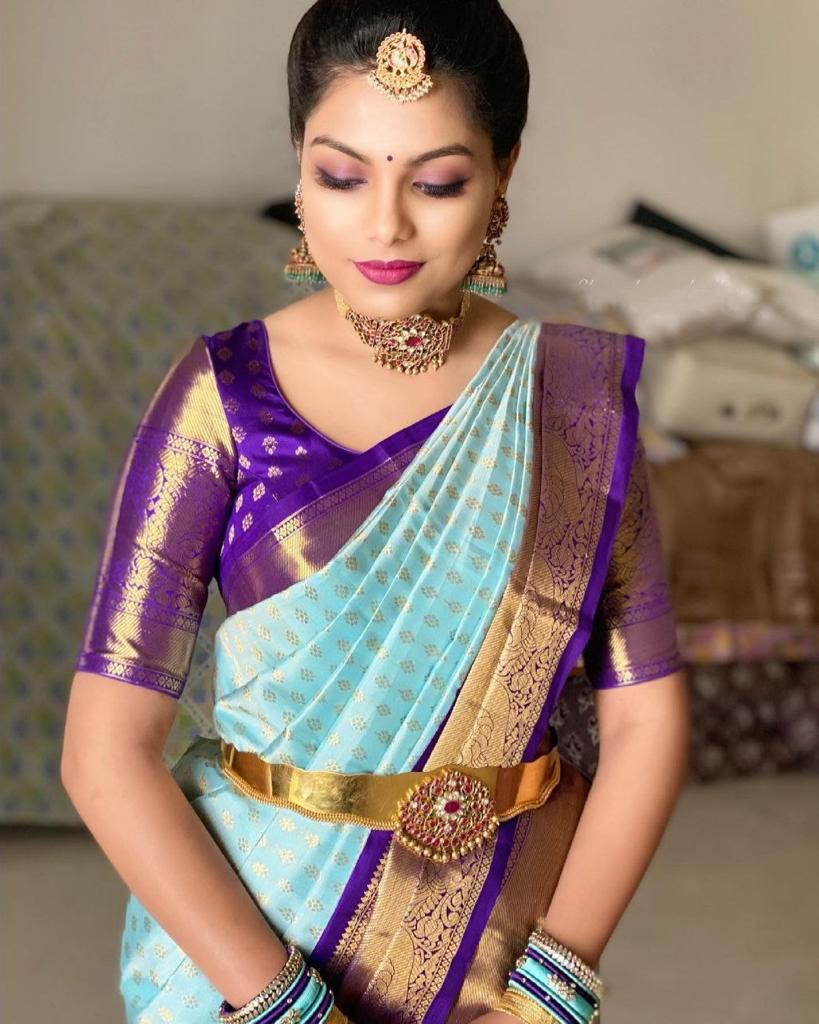 Staggering Firozi Soft Banarasi Silk Saree With Prominent Blouse Piece