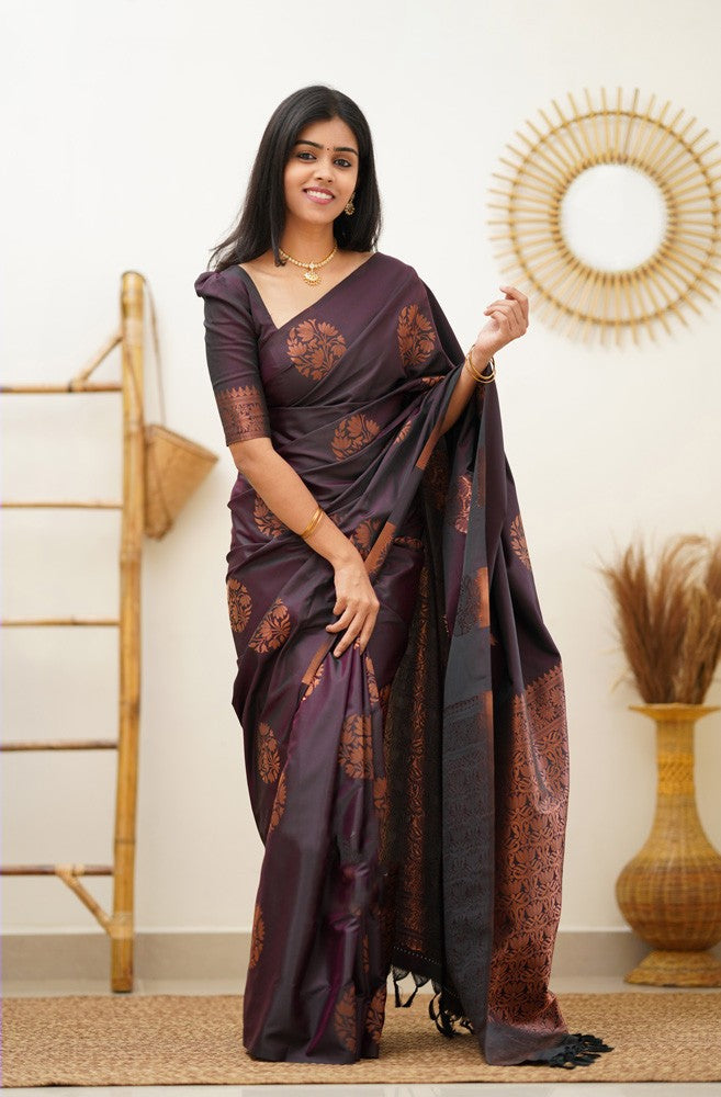 Prettiest Purple Soft Silk Saree With Amiable Blouse Piece