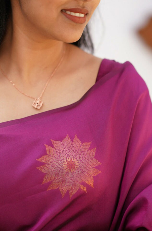 Vivacious Purple Soft Silk Saree With Sumptuous Blouse Piece