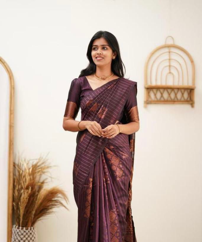 Luxuriant Purple Soft Silk Saree With Seraglio Blouse Piece