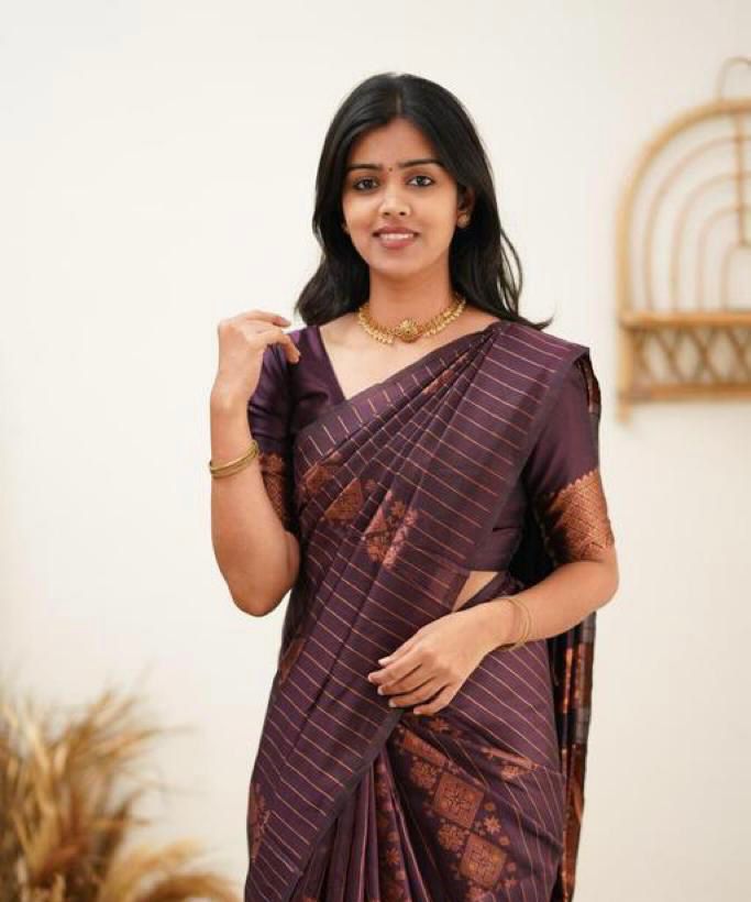 Luxuriant Purple Soft Silk Saree With Seraglio Blouse Piece