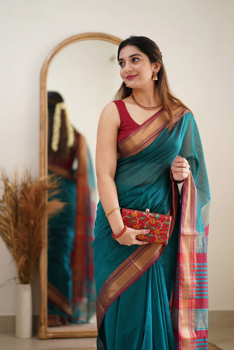 Flameboyant Rama Cotton Silk Saree With Bucolic Blouse Piece