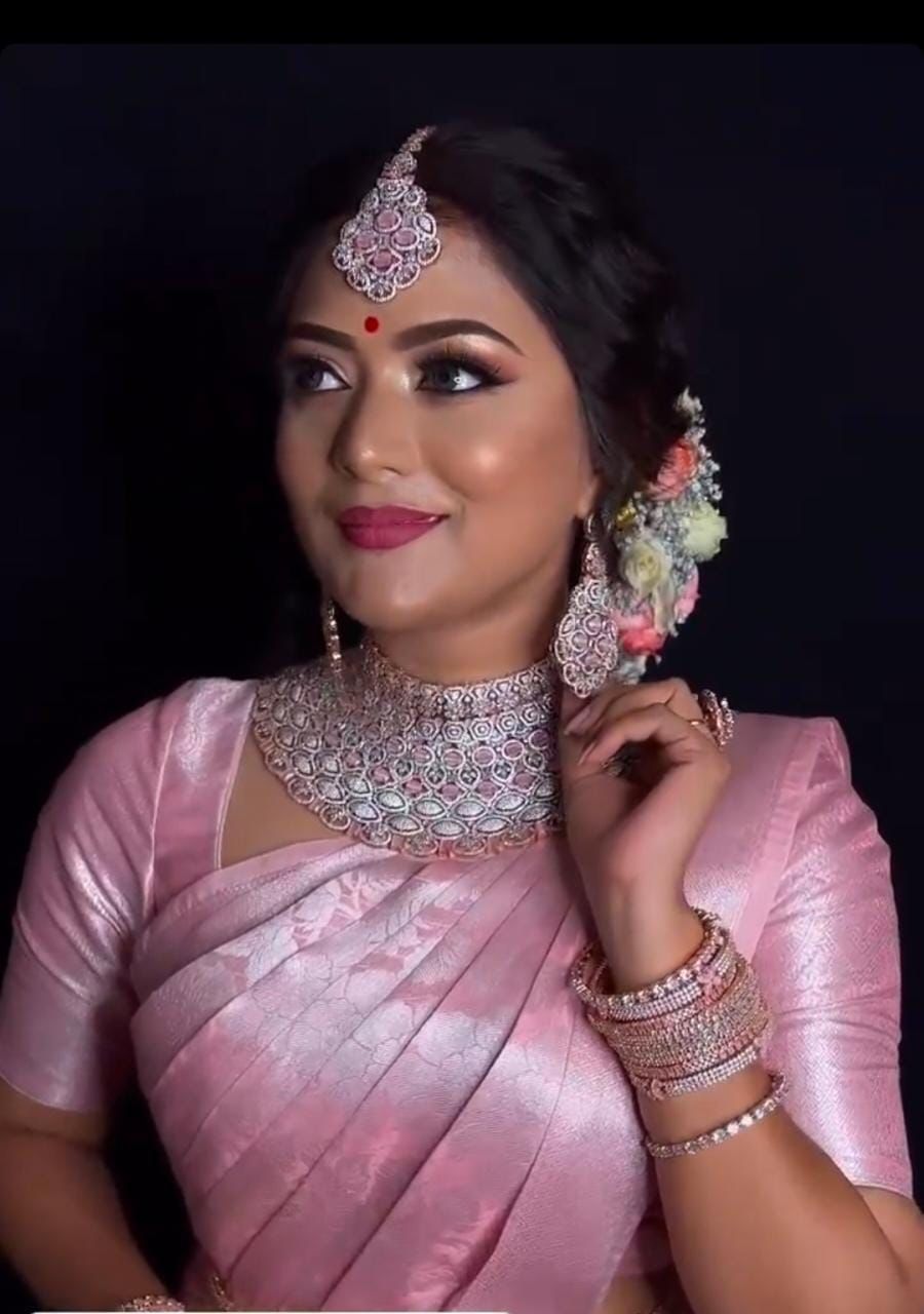 Verdant Pink Soft Silk Saree With Gossamer Blouse Piece