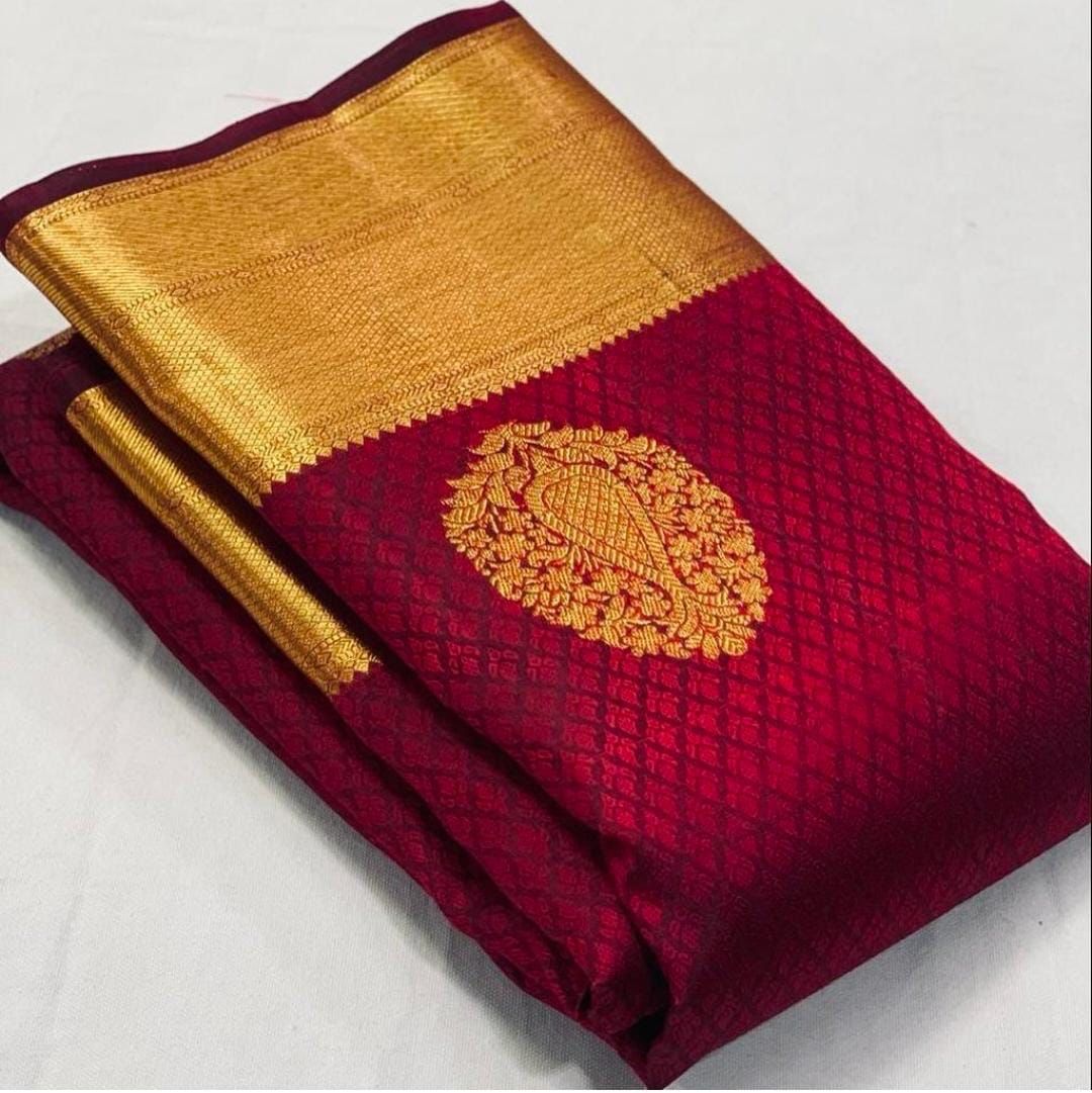 Posh Maroon Soft Silk Saree With Exemplary Blouse Piece