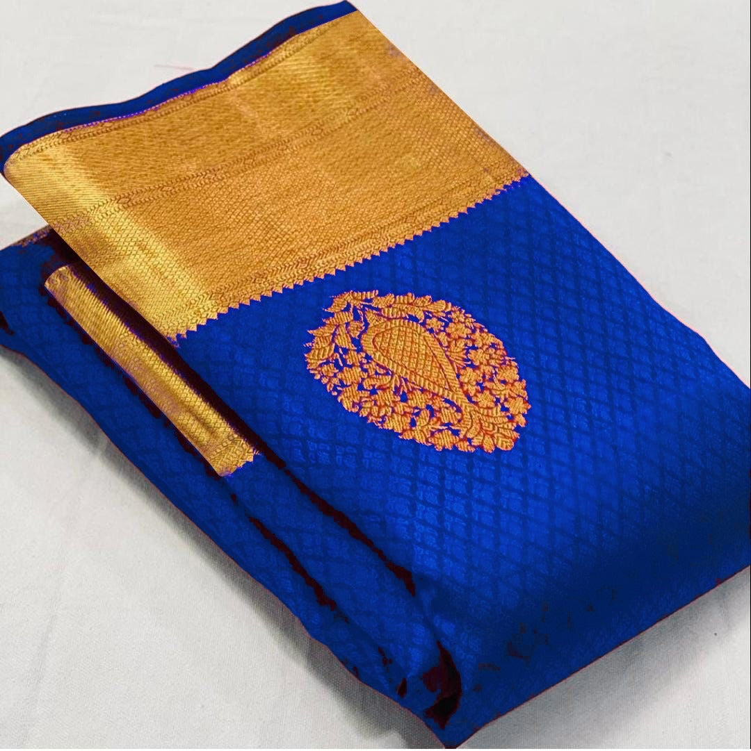 Improbable Royal Blue Soft Silk Saree With Verdant Blouse Piece