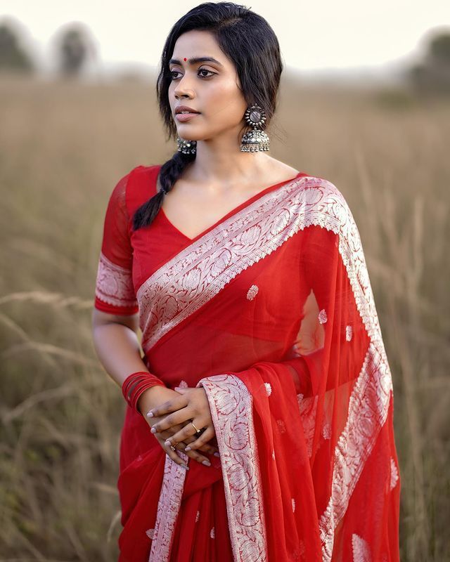 Lagniappe Red Cotton Silk Saree With Vestigial Blouse Piece