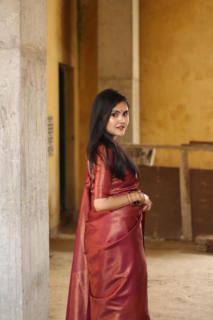 Ravishing Wine Soft Silk Saree With Enchanting Blouse Piece
