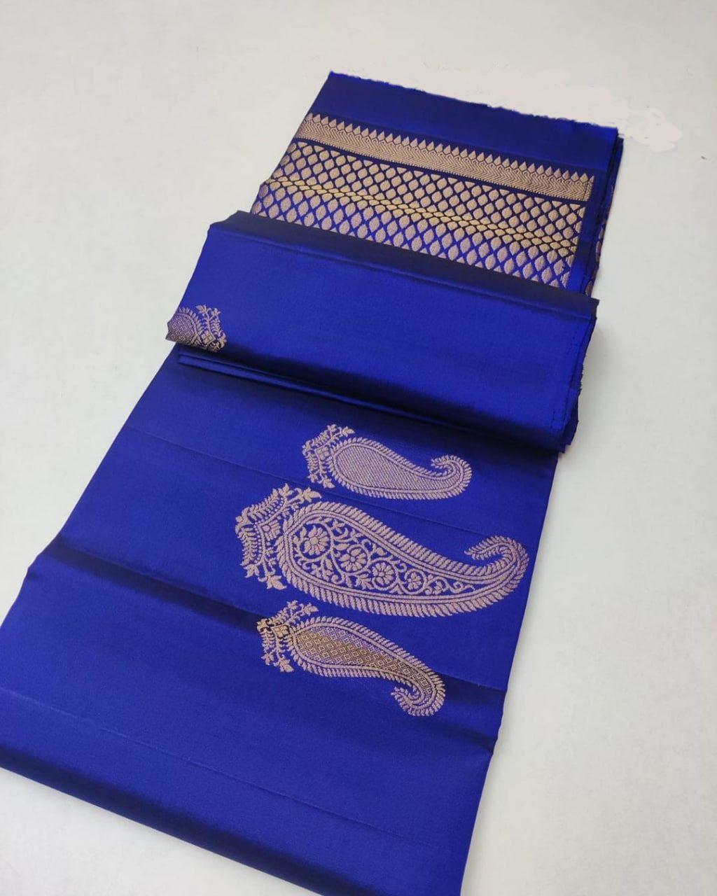 Fugacious Royal BlueSoft Silk Saree With Sonorous Blouse Piece