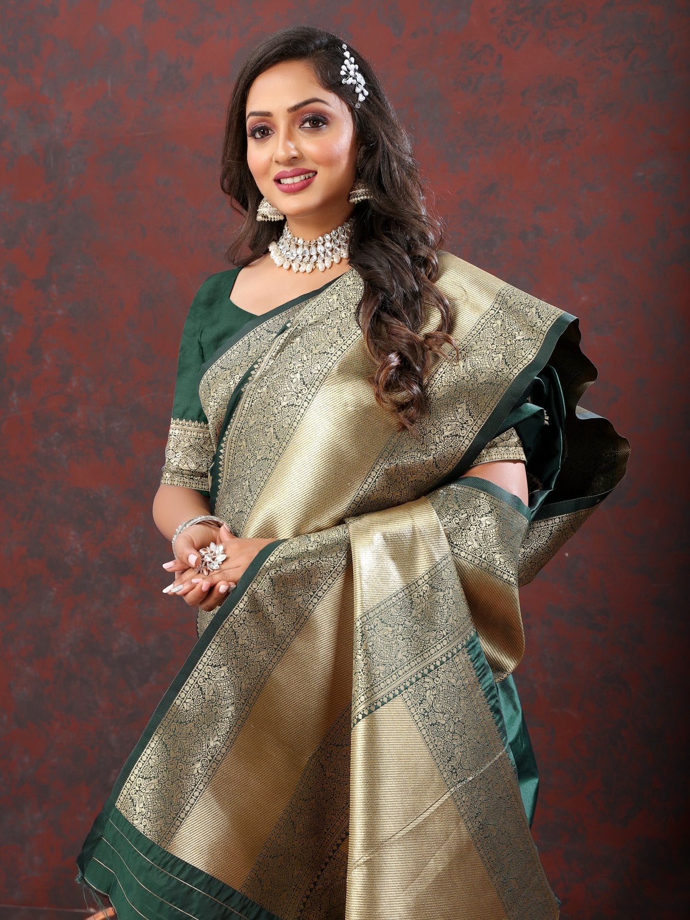 Ratatouille Dark Green Soft Banarasi Silk Saree With Admirable Blouse Piece