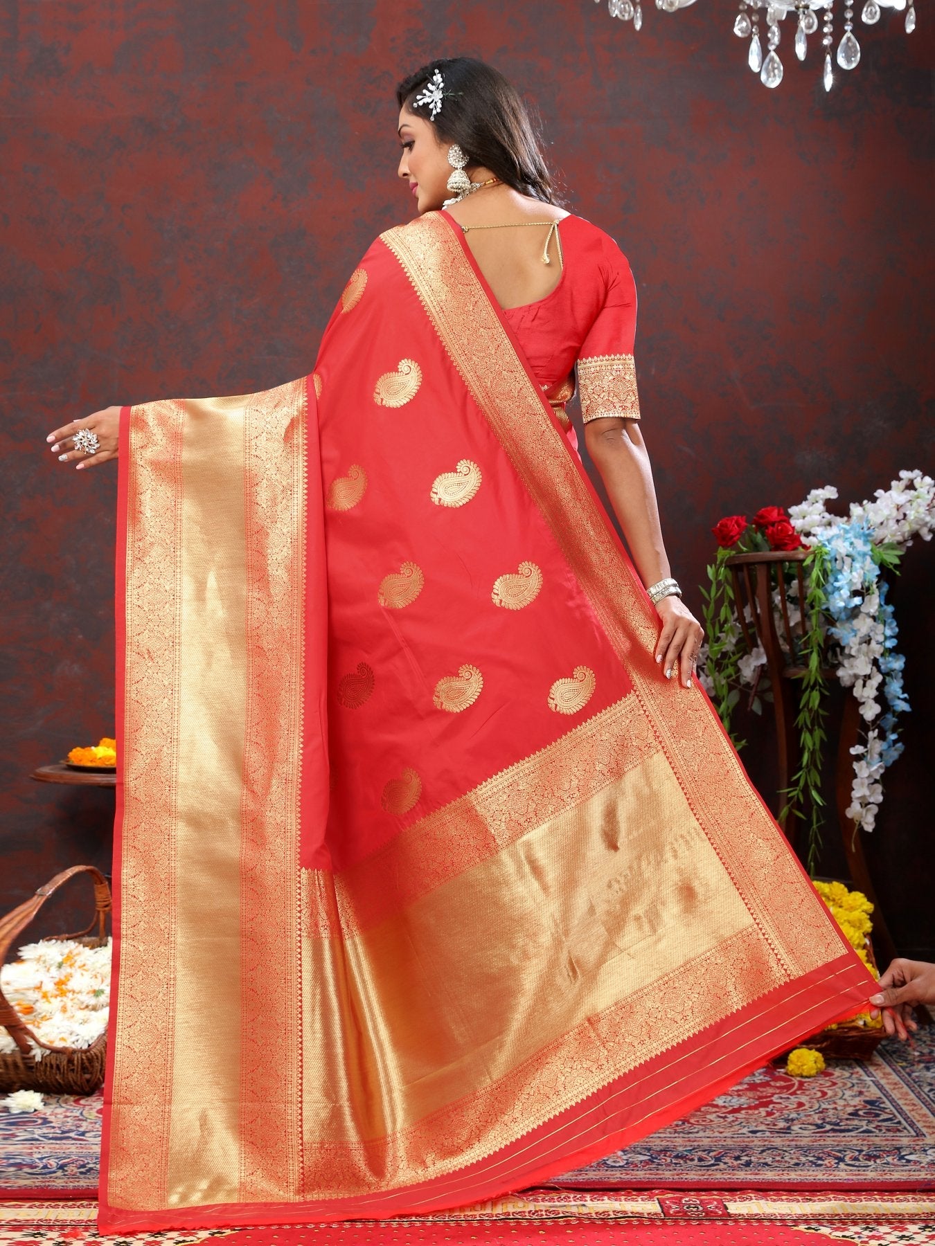 Prominent Red Soft Banarasi Silk Saree With Allure Blouse Piece