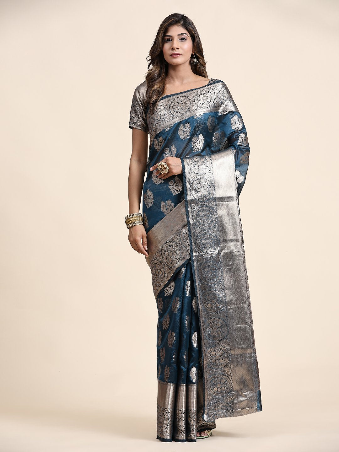 Groovy Navy Blue Organza Silk Saree With Charismatic Blouse Piece